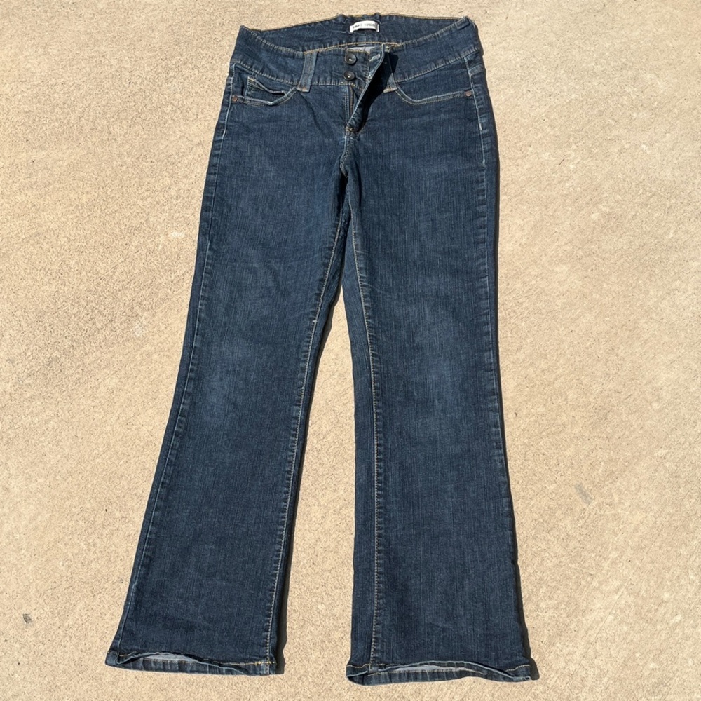 8p Lee “lower on the waist” bootcut Jeans